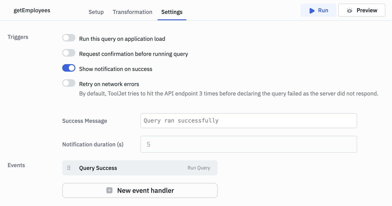 App Builder: notification on query run